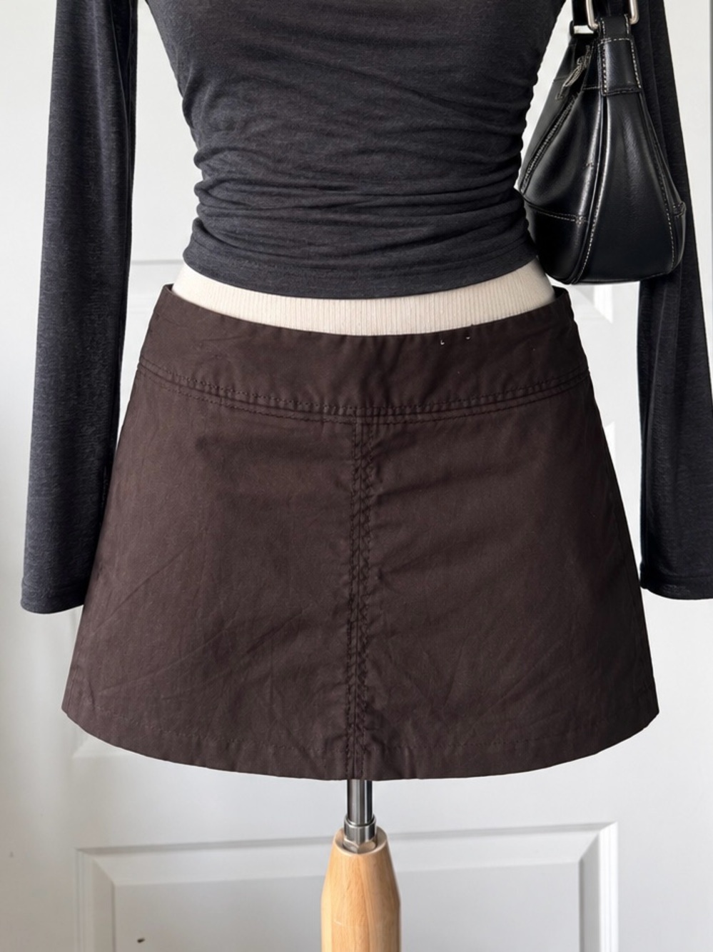 Y2K Old Navy Low Rise Brown Mini Skirt Size 4 Stretch Cotton